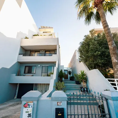 Malta's Summer Bay Lifestyle